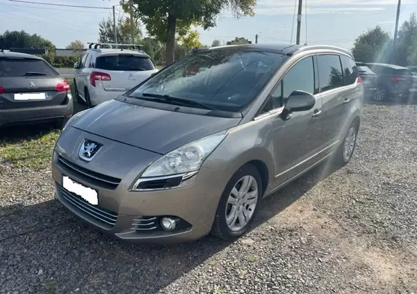 samochody osobowe Peugeot 5008 cena 21900 przebieg: 228428, rok produkcji 2012 z Kielce